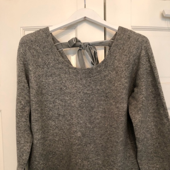 Sweater - Picture 2 of 4